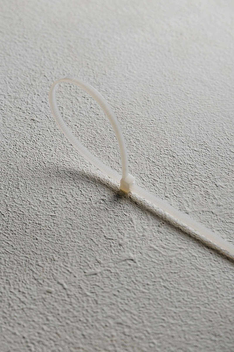 Хомут-стяжка кабельная 3,6х250 нейлон бел (уп.100шт) DYNEL